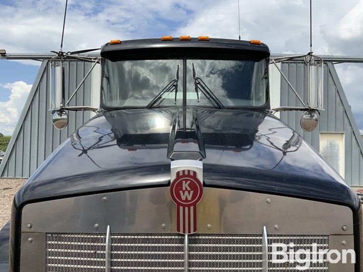 2008-kenworth-t800-image-15
