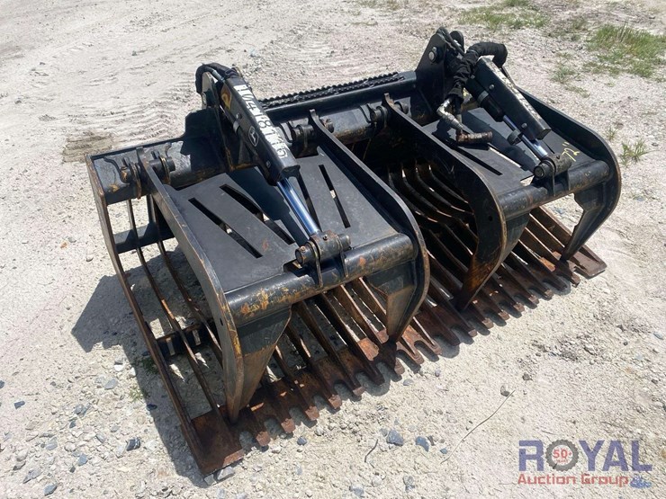 john-deere-gr72b-72in-dual-cylinder-grapple-bucket-skid-steer-attachment-image-3
