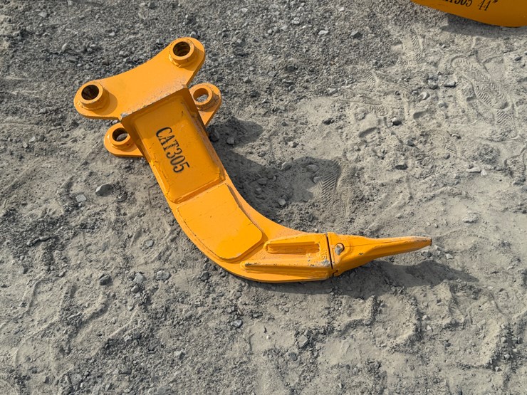 2000-caterpillar-305-image-3
