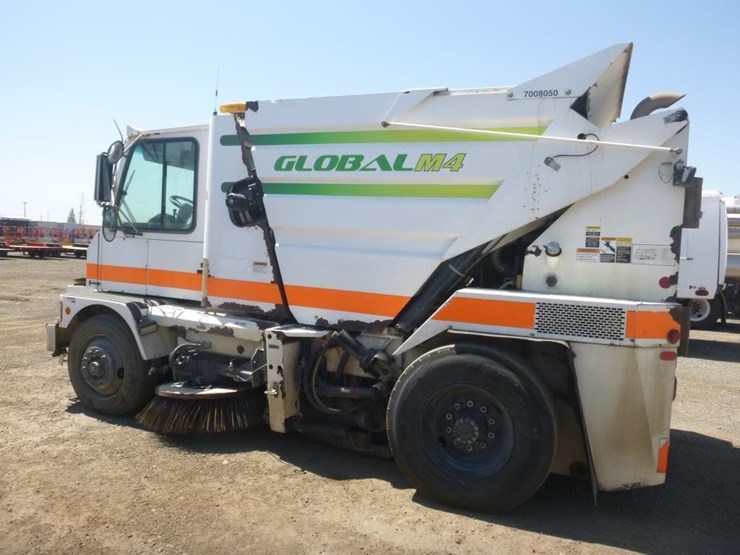 2013-global-m4-sweeper-image-5