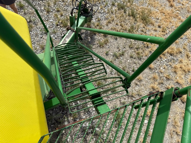 john-deere-1900-image-53
