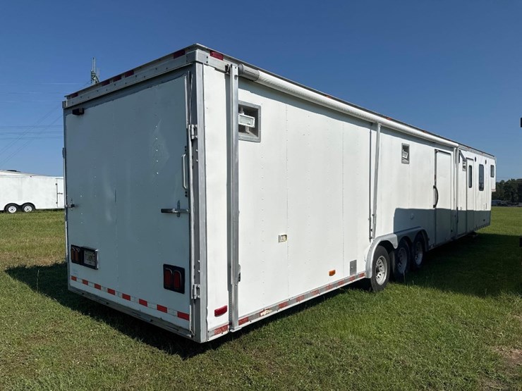 1995-pace-american-8'-x-48'-gooseneck-bunkhouse-tl-image-7