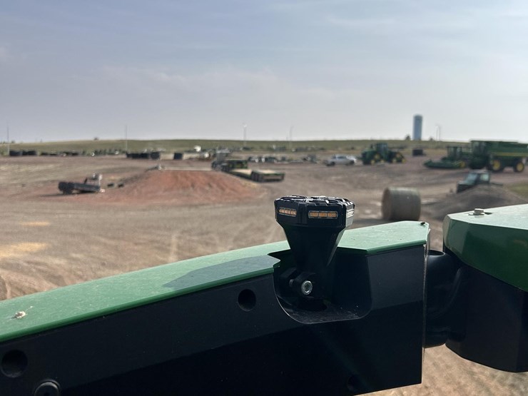 2021-john-deere-s790-image-95