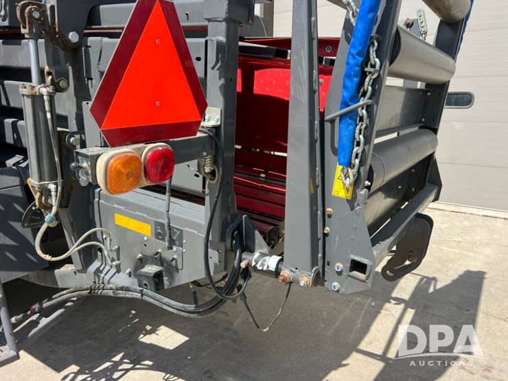 2017-massey-ferguson-2270-image-8