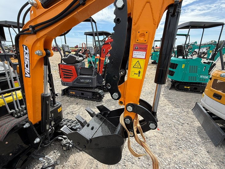 #220-•-#26538-•-unused-vicsec-vc15-mini-excavator-15j2507209-image-14