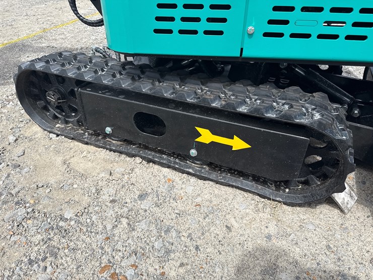 #220-•-#26482-•-unused-cfg-h15r-mini-excavator-h15r20250707w0123-image-5