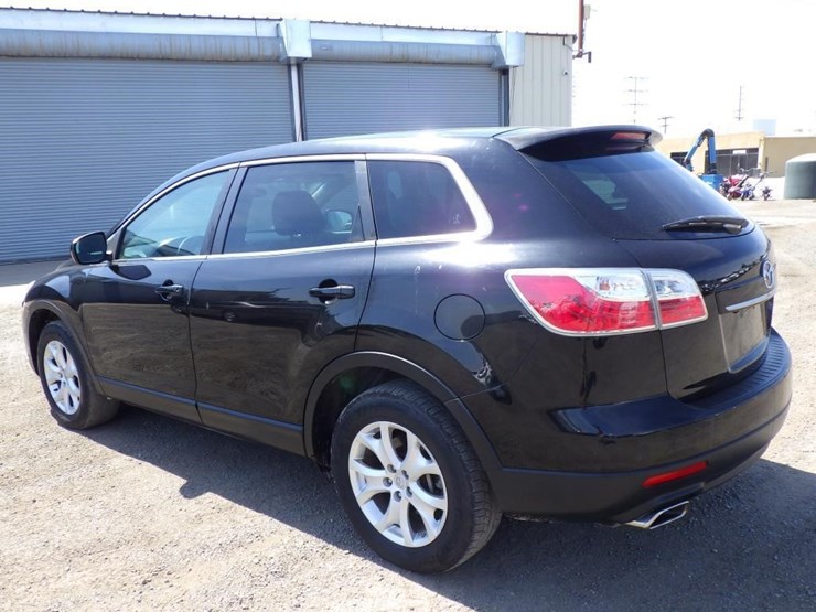 2011-mazda-cx9-image-4