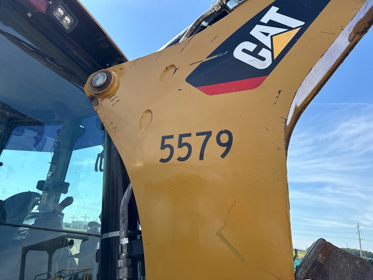 #160-•-#27079-•-caterpillar-f20f-2-4x4-backhoe-loader-image-16