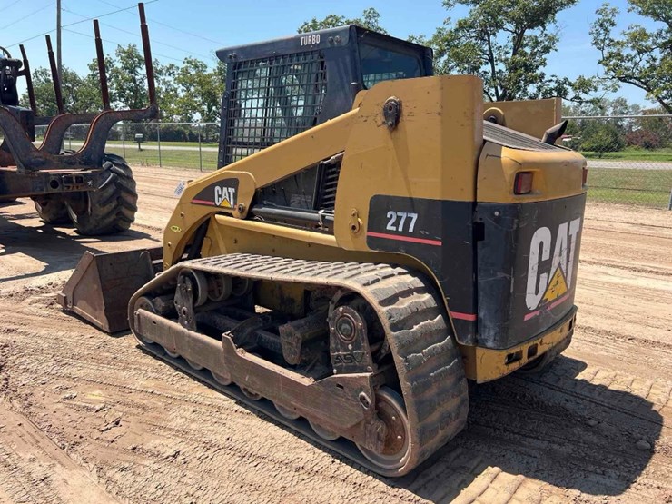 2003-caterpillar-277-image-2