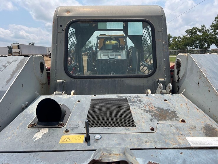 2019-takeuchi-tl6r-image-21