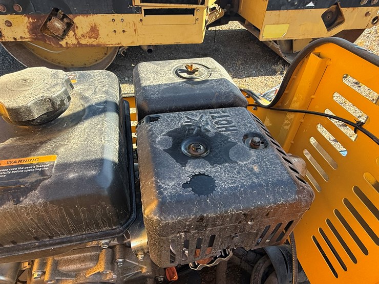 #145-•-#30306-•-2025-sdlool-sl1000-vibratory-compactor-inv#:-30306-image-13