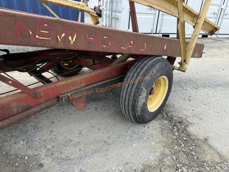 new-holland-1002-image-20