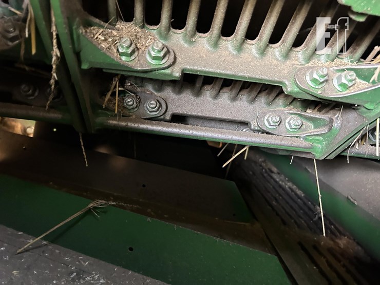2021-john-deere-s790-image-31