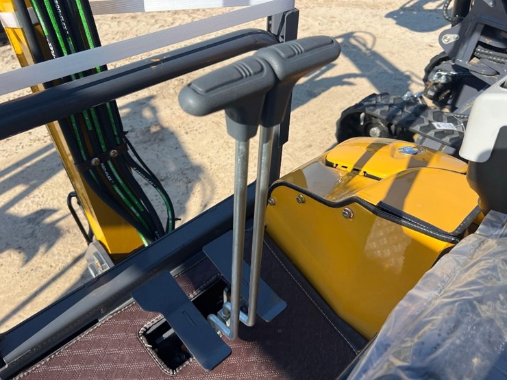unused-cfg-industrial-qk18r-excavator-image-17
