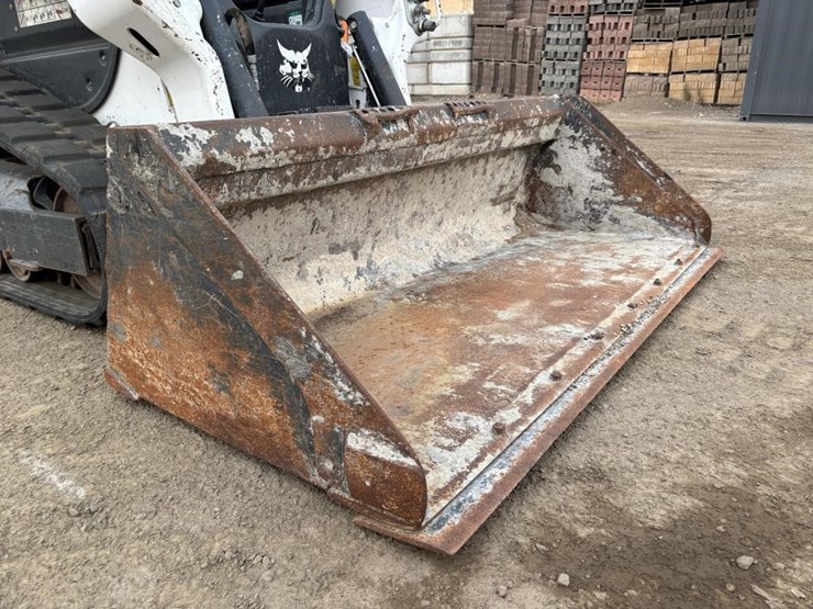 2022-bobcat-t66-image-10