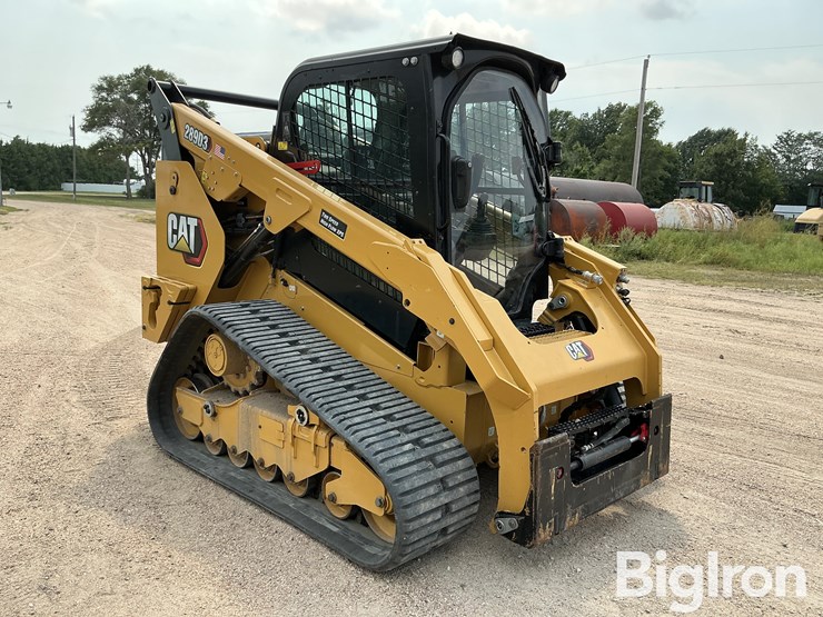 2022-caterpillar-289d3-image-3