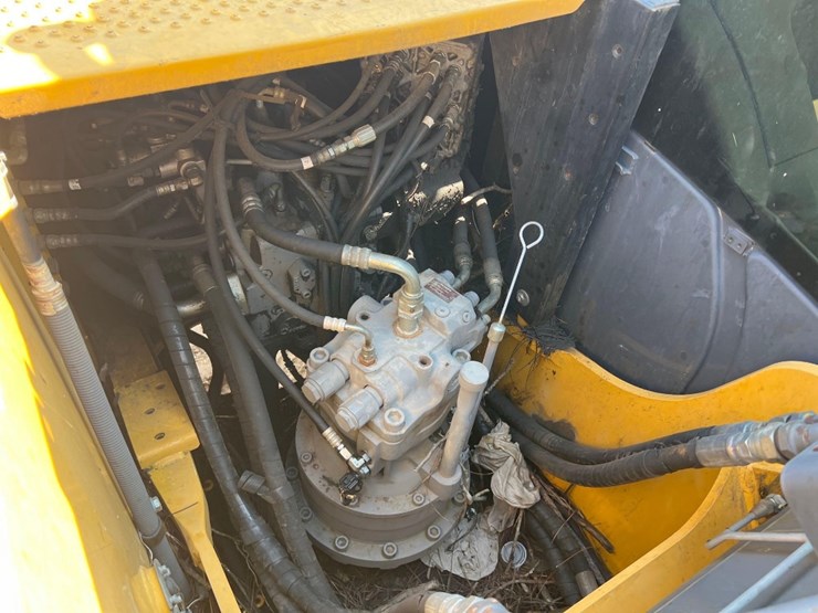 2018-deere-160g-lc-image-35