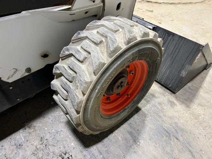 2019-bobcat-s850-image-20