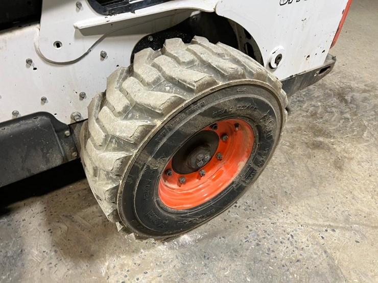 2020-bobcat-s770-image-14