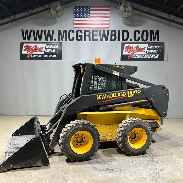 NEW HOLLAND LS180