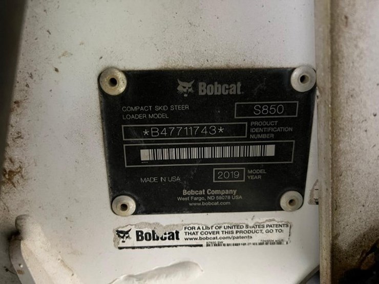 2019-bobcat-s850-image-31