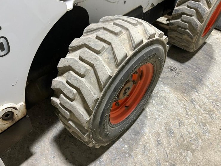 2019-bobcat-s850-image-19