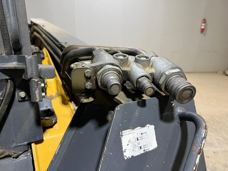 deere-333e-image-11