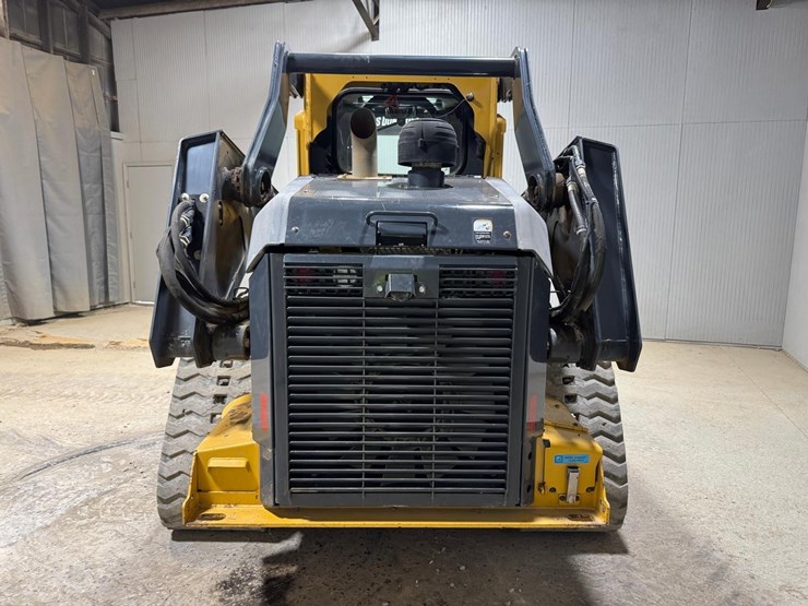 2018-deere-333g-image-4