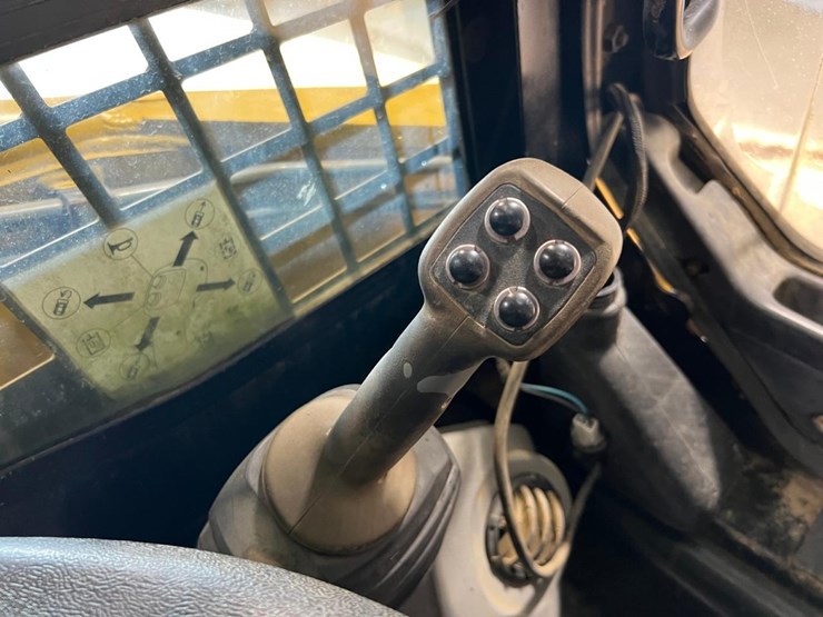 caterpillar-287b-image-24