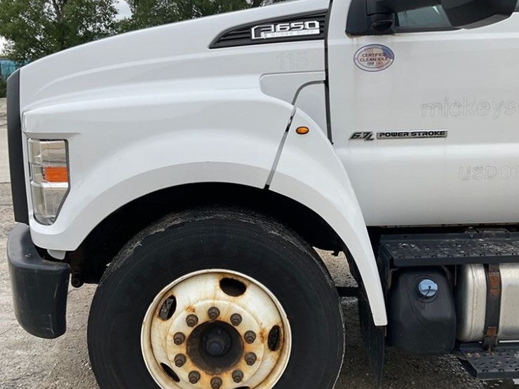 2018-ford-f650-image-17