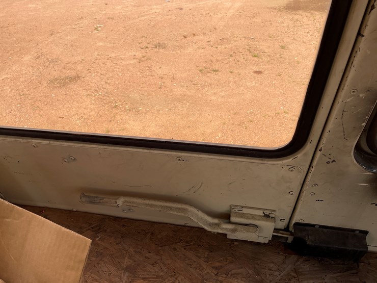 #4735-•-1990-chevy-van-30-short-bus-(wi-title-in-delay)-image-29