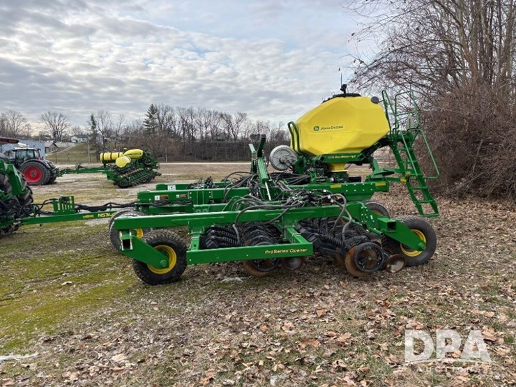 2022-john-deere-n530c-image-13