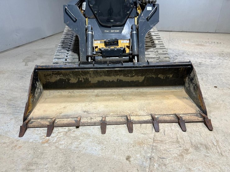 deere-333e-image-9