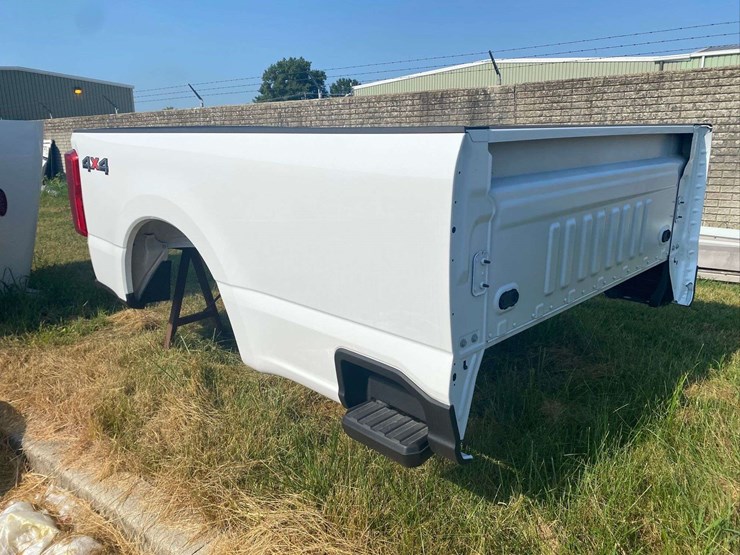 2024-ford-truck-bed-image-2
