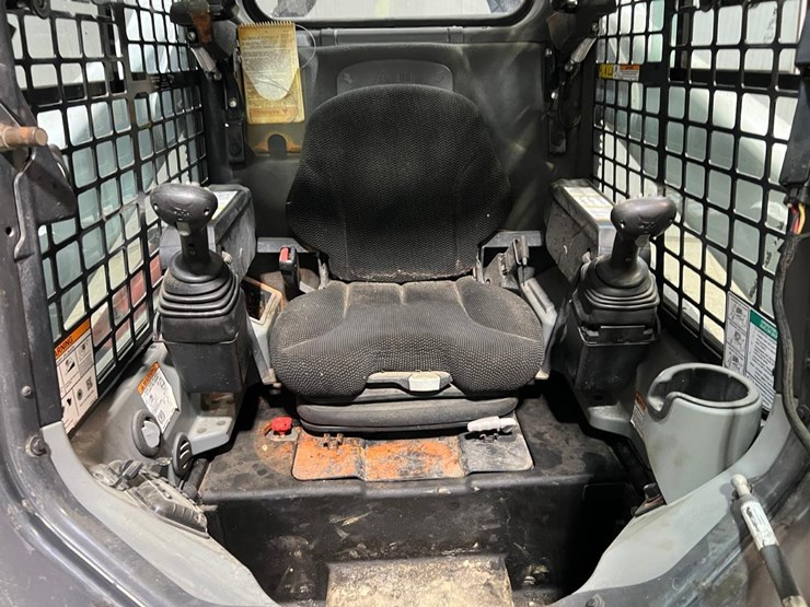 2020-bobcat-s770-image-18