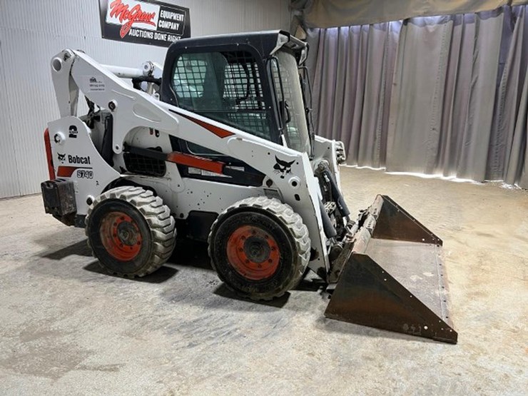 2022-bobcat-s740-image-6