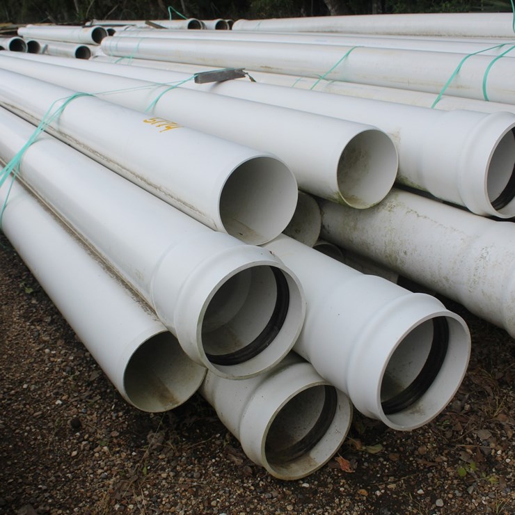 #5140 • BUNDLE OF 8IN PVC PIPE