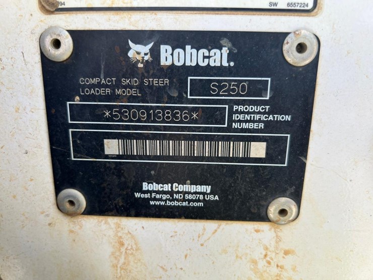 bobcat-s250-image-26