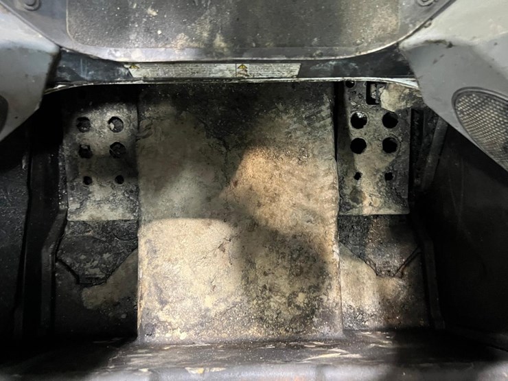 2020-bobcat-s770-image-31