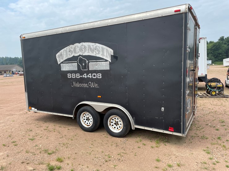 #4729-•-2006-16.5'-tandem-axle-enclosed-trailer-(has-wi-title)-image-9
