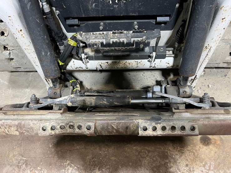 2022-bobcat-t66-image-10