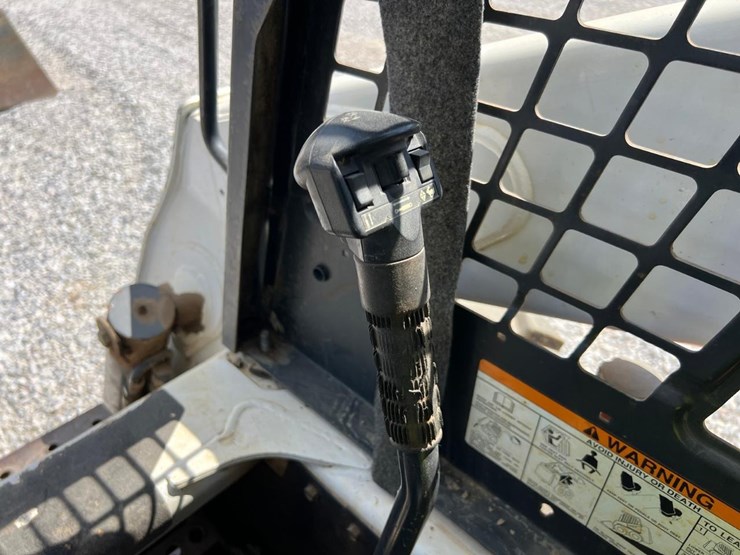 bobcat-s250-image-22