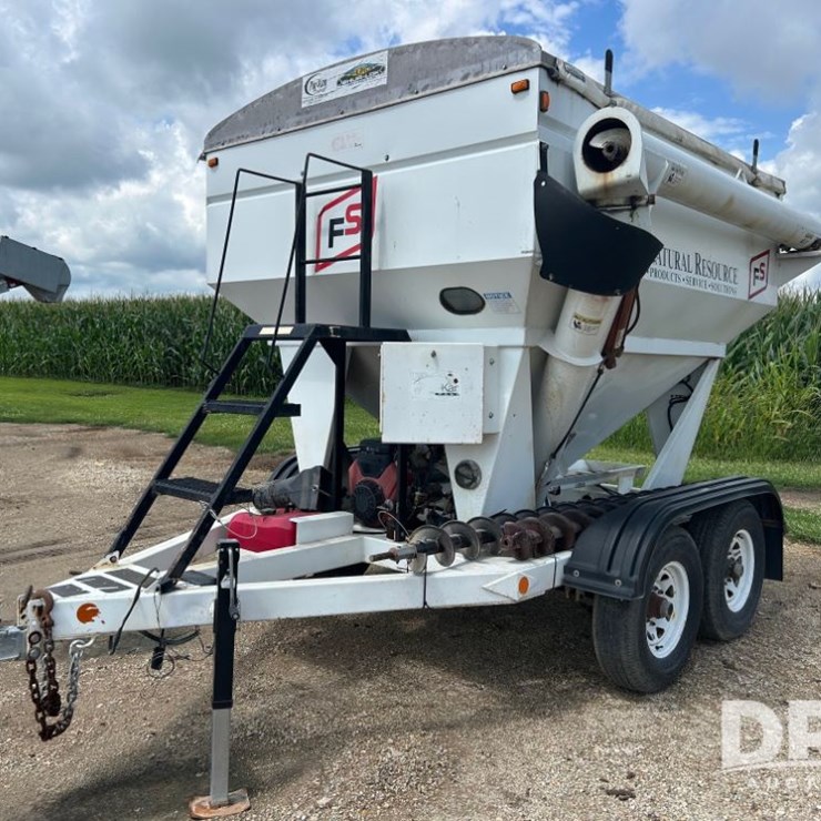 2006 Par-Kan Weigh Wagon (MN1103)