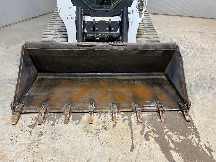 2021-bobcat-t770-image-9