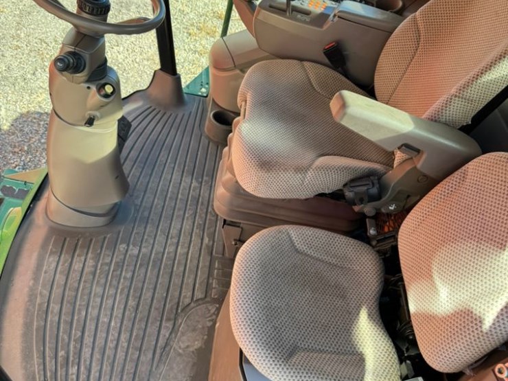 2016-john-deere-s690-image-22
