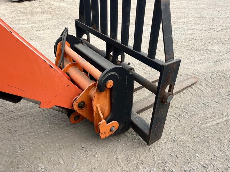 2008-jlg-g6-23a-image-20