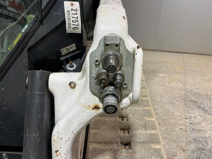 2022-bobcat-t66-image-11