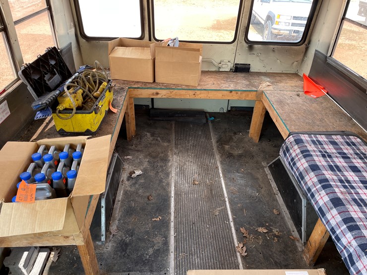 #4735-•-1990-chevy-van-30-short-bus-(wi-title-in-delay)-image-24