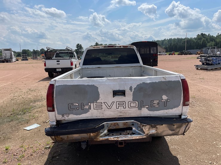 #4734-•-2000-chevy-3500-pickup-(has-wi-title)-image-6