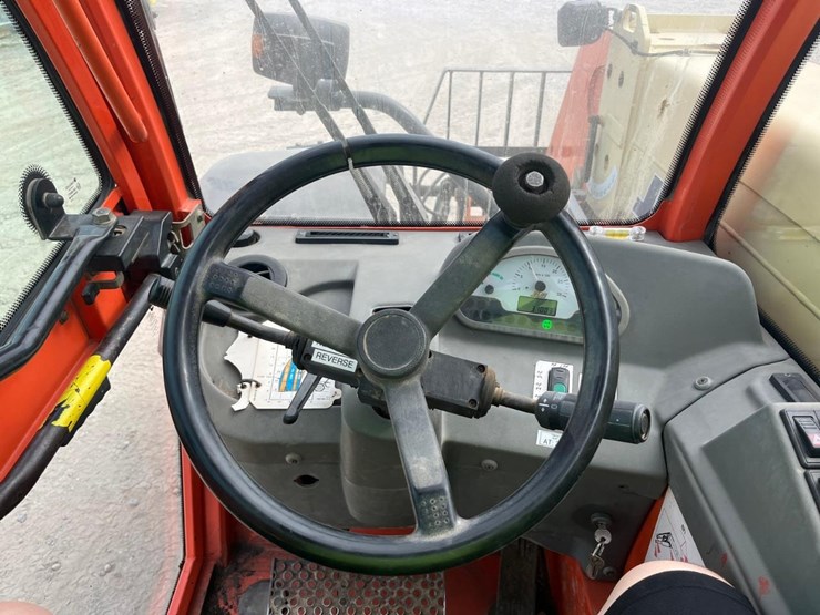 2008-jlg-g6-23a-image-25